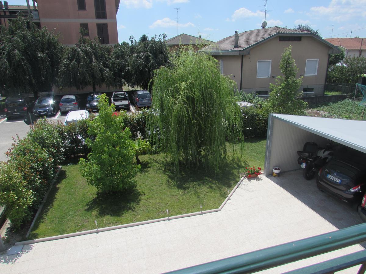 B&B Regina Busto Arsizio Exterior foto